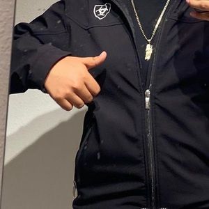 Meet your Posher, Mark